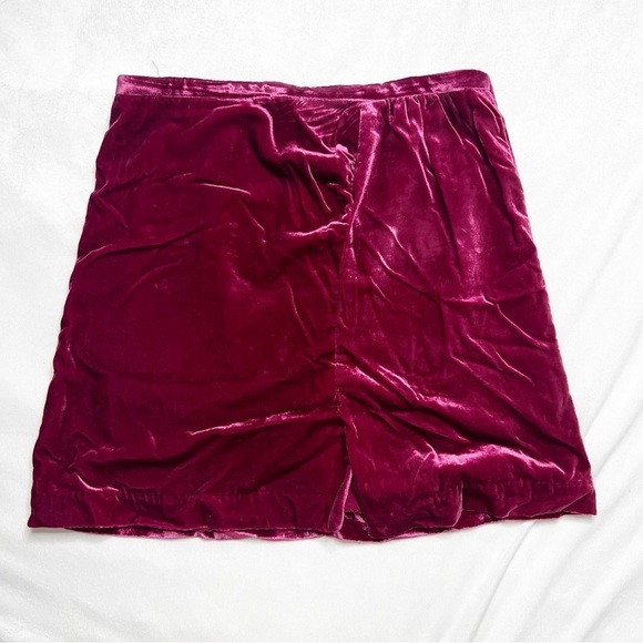 Anthropologie Raspberry Velvet Mini Skirt Monte Connie Ruched Front - Picture 2 of 6